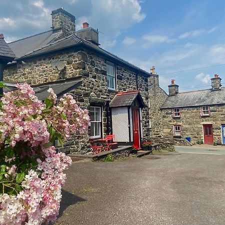 Cottage In The Heart Of Dolgellau Extérieur photo